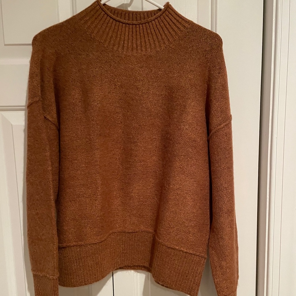 NWT mock neck sweater